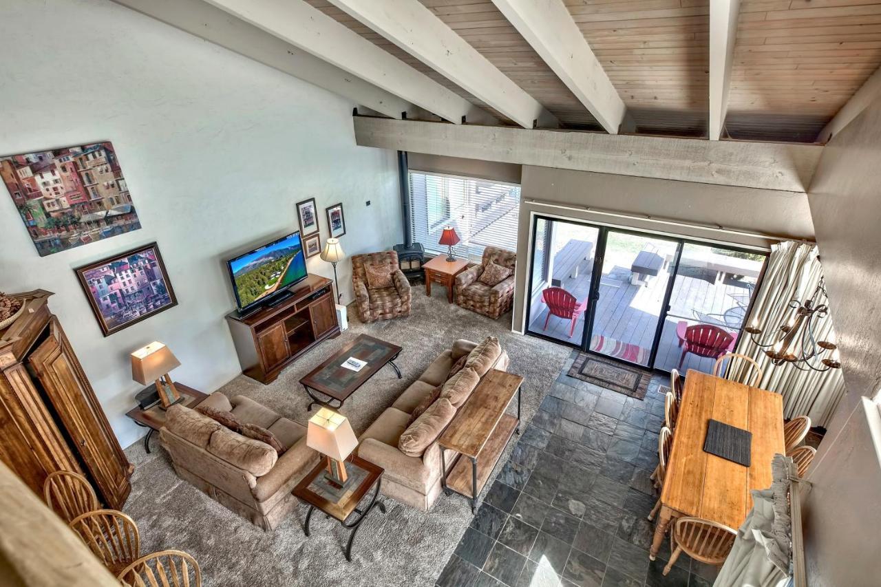 4 Bedroom Lakeview Townhouse With Loft - Sleeps 10! Townhouse South Lake Tahoe Exterior photo