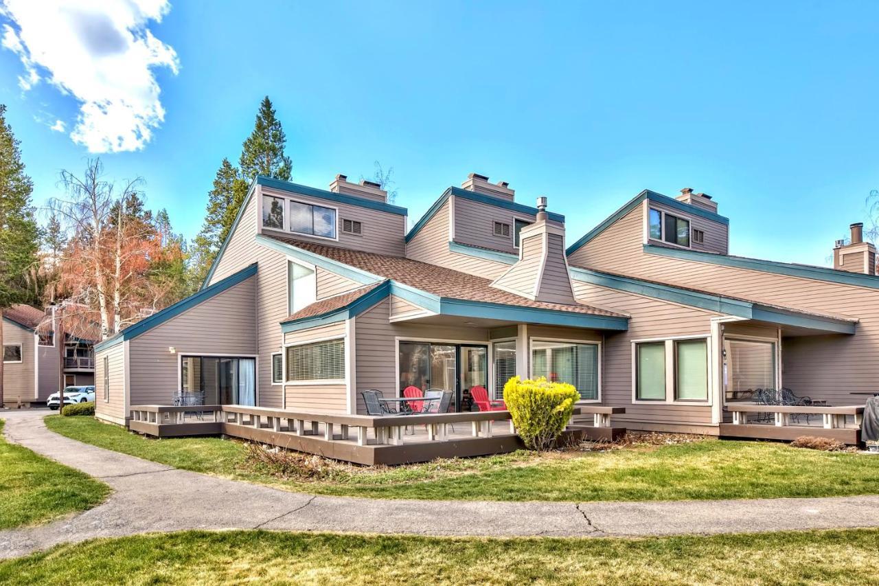 4 Bedroom Lakeview Townhouse With Loft - Sleeps 10! Townhouse South Lake Tahoe Exterior photo